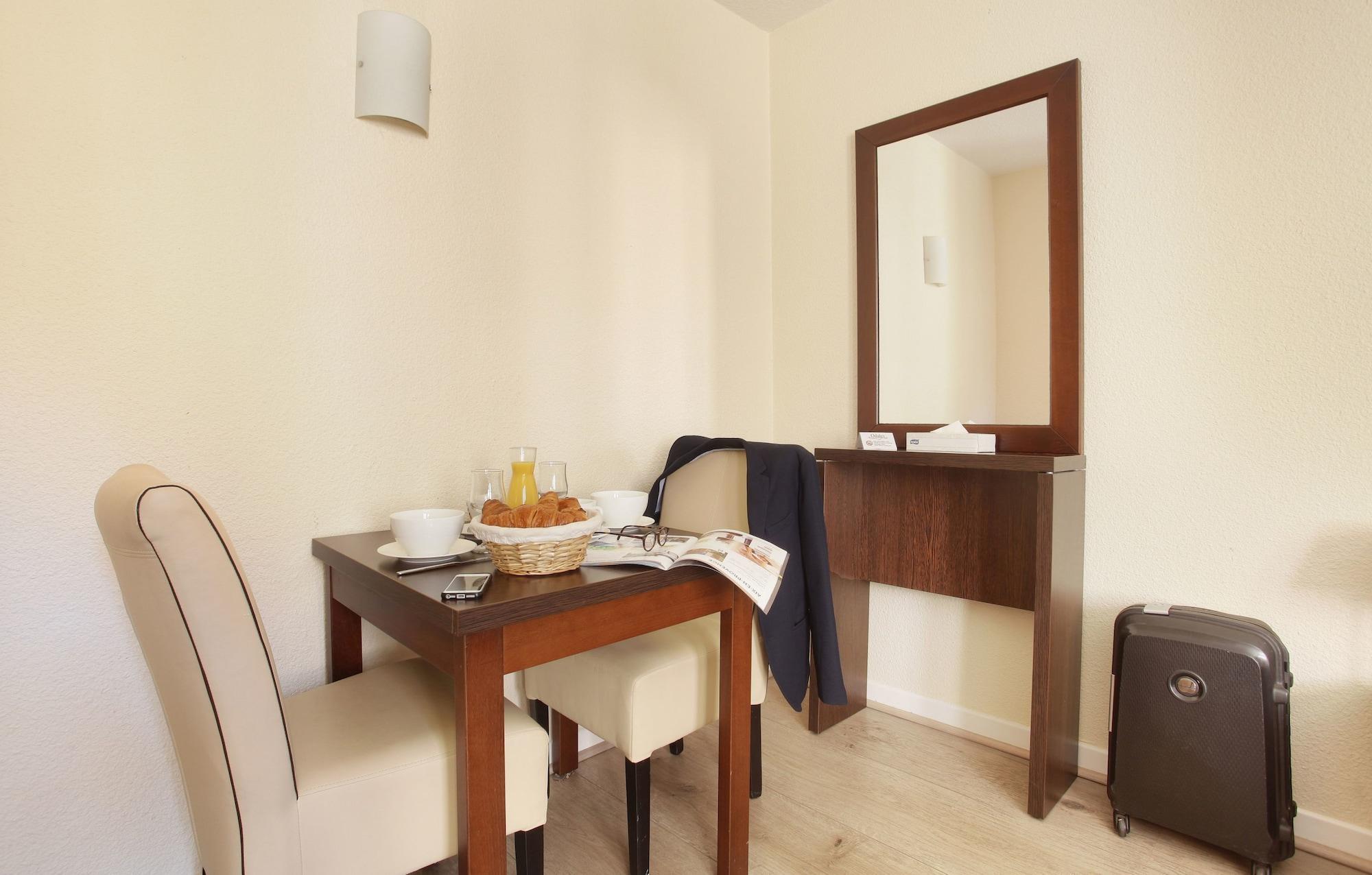 Appart Hotel Odalys City Aix En Provence L'Atrium Aix-en-Provence Bagian luar foto