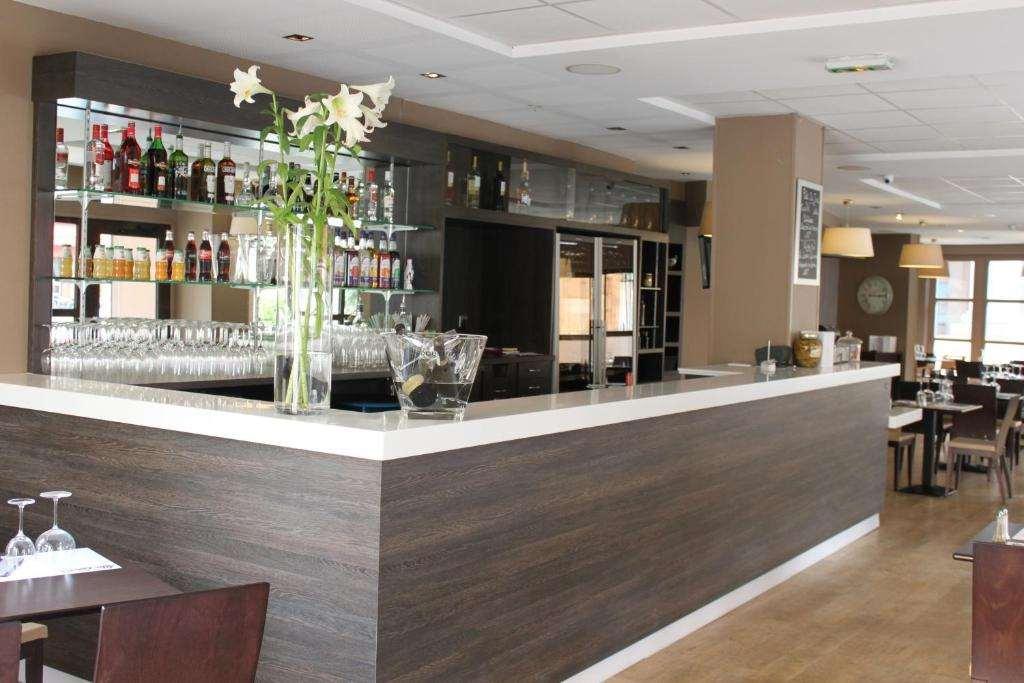 Appart Hotel Odalys City Aix En Provence L'Atrium Aix-en-Provence Restoran foto