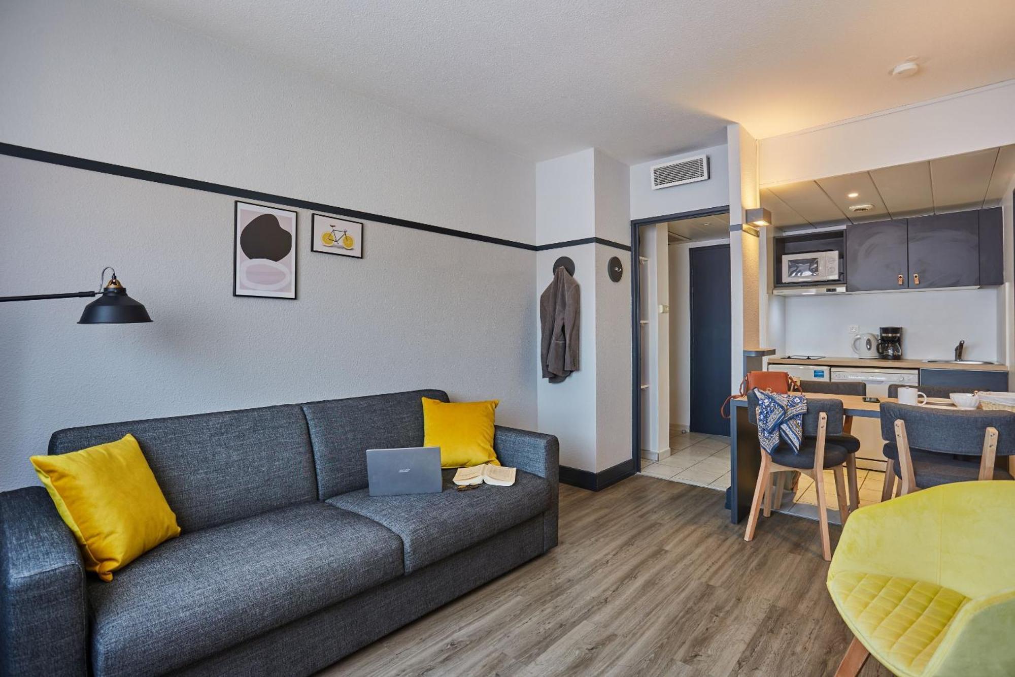 Appart Hotel Odalys City Aix En Provence L'Atrium Aix-en-Provence Bagian luar foto