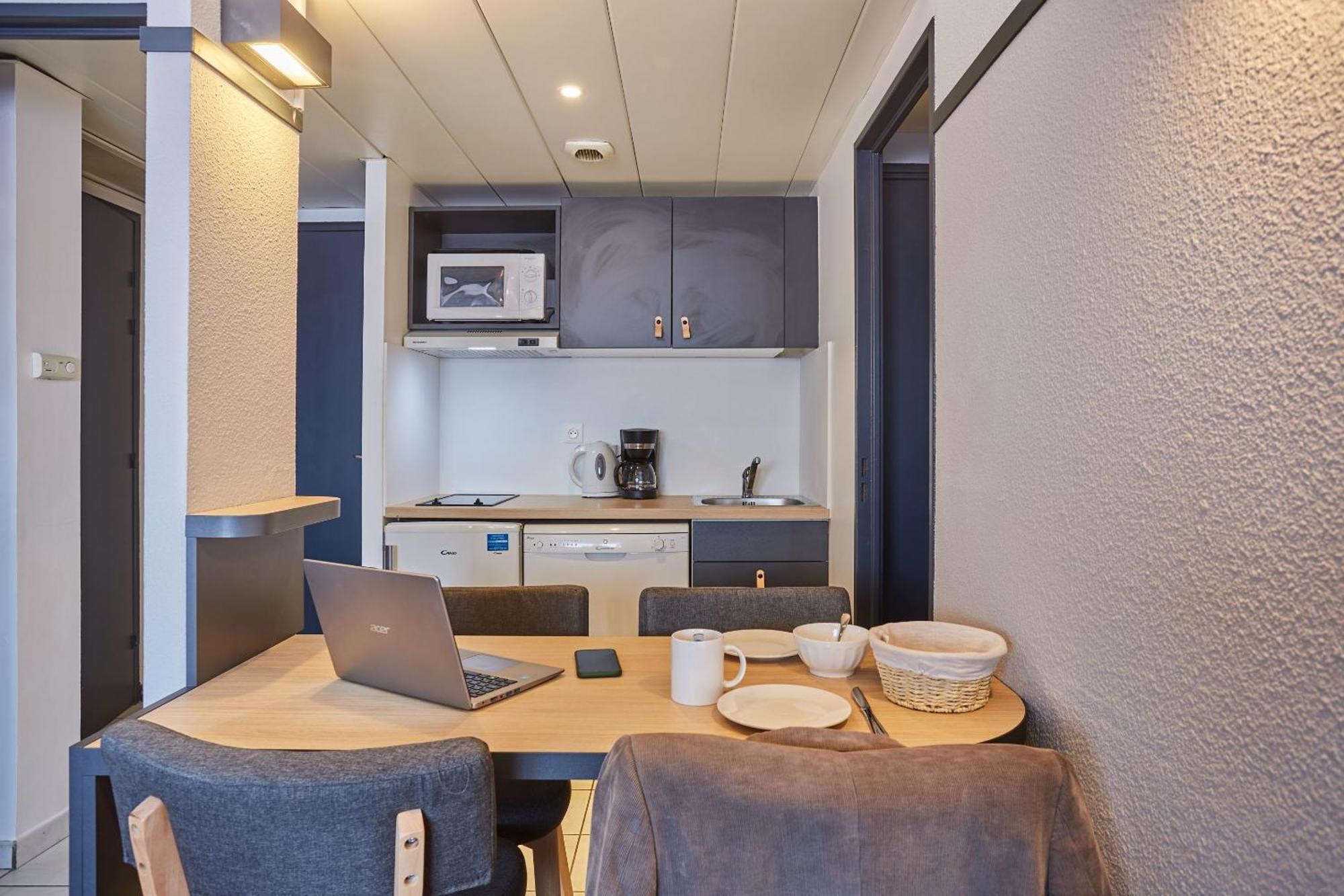 Appart Hotel Odalys City Aix En Provence L'Atrium Aix-en-Provence Bagian luar foto