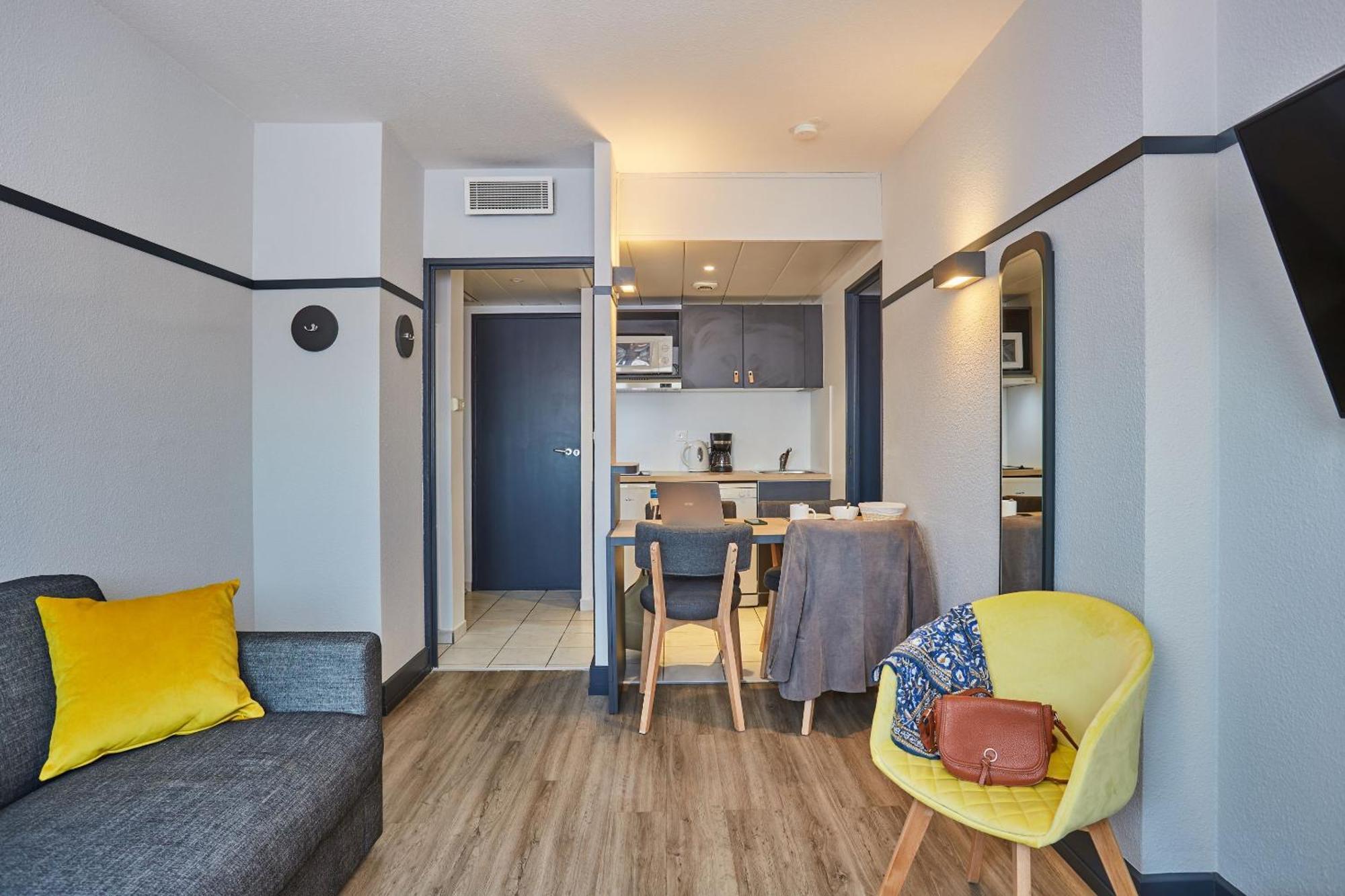 Appart Hotel Odalys City Aix En Provence L'Atrium Aix-en-Provence Bagian luar foto