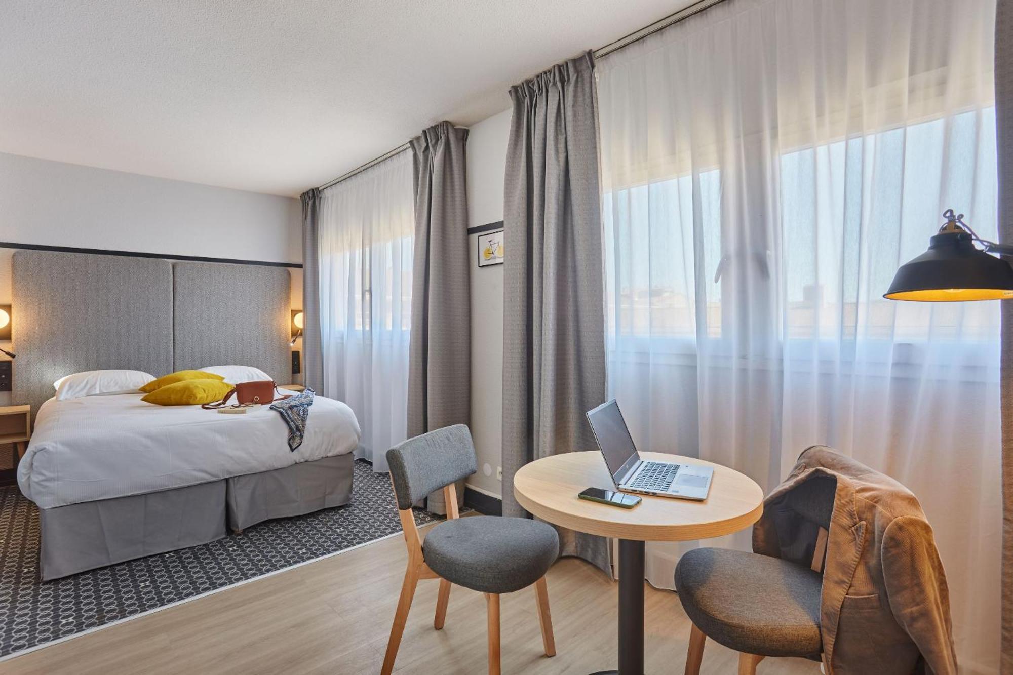 Appart Hotel Odalys City Aix En Provence L'Atrium Aix-en-Provence Bagian luar foto
