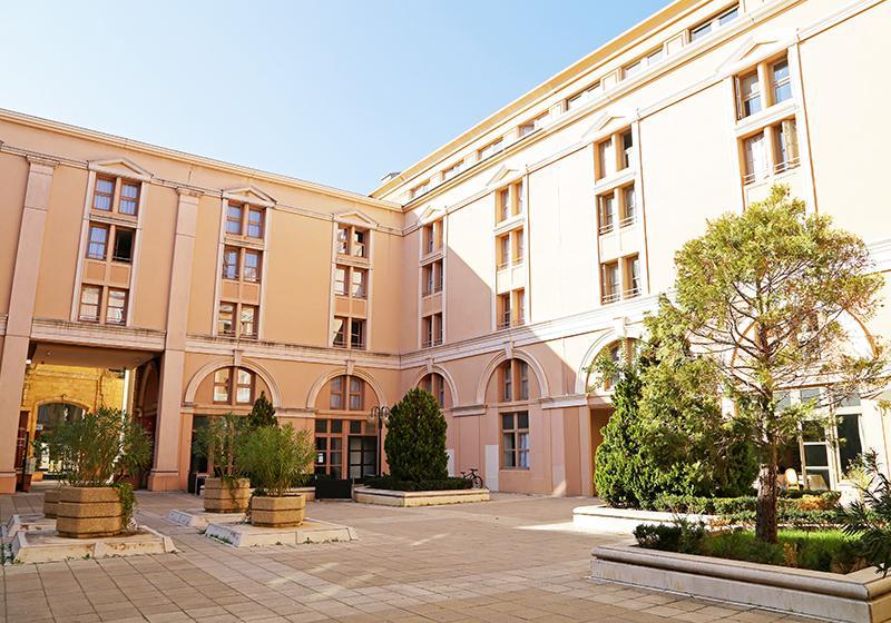 Appart Hotel Odalys City Aix En Provence L'Atrium Aix-en-Provence Bagian luar foto
