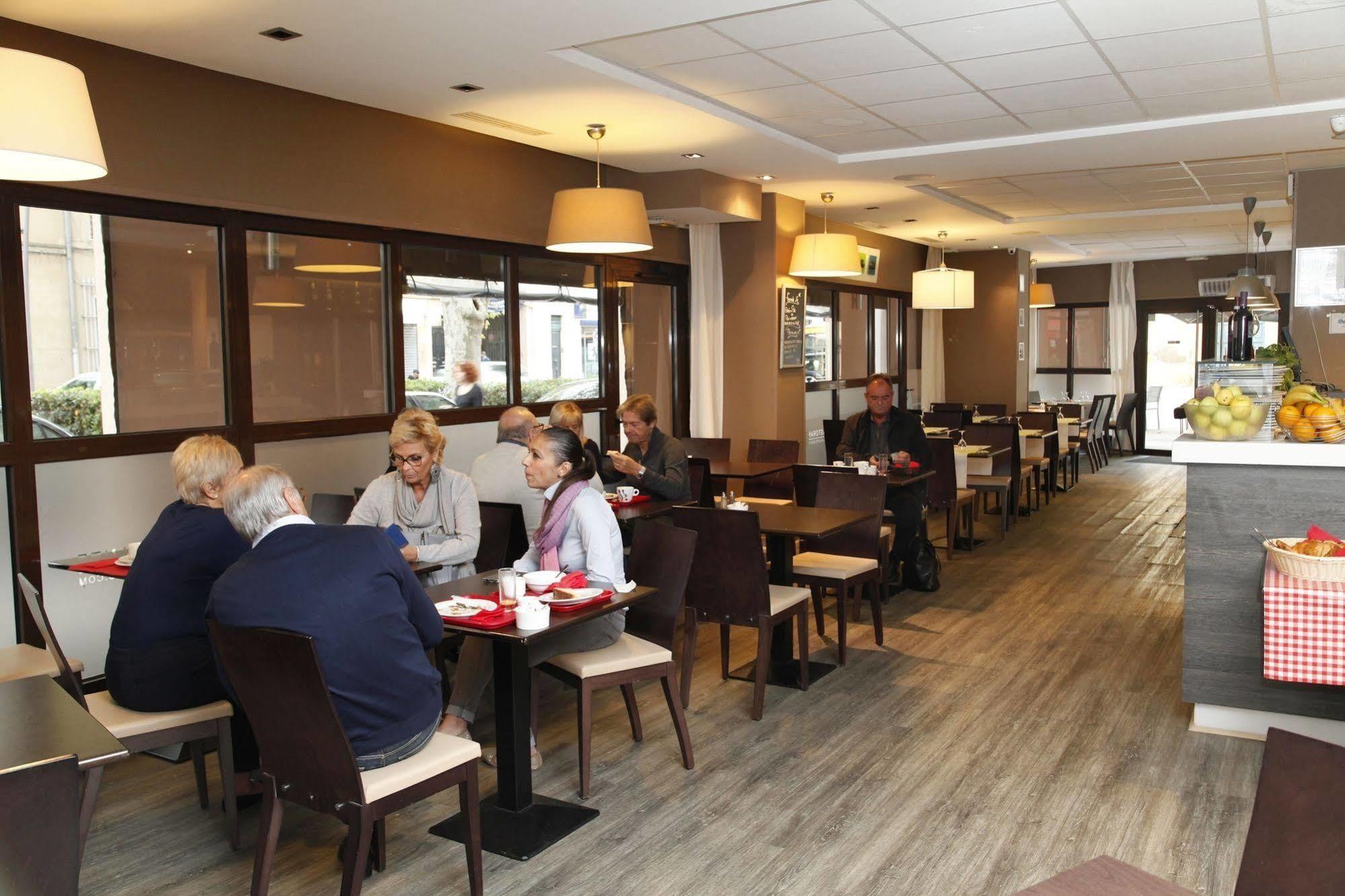 Appart Hotel Odalys City Aix En Provence L'Atrium Aix-en-Provence Bagian luar foto